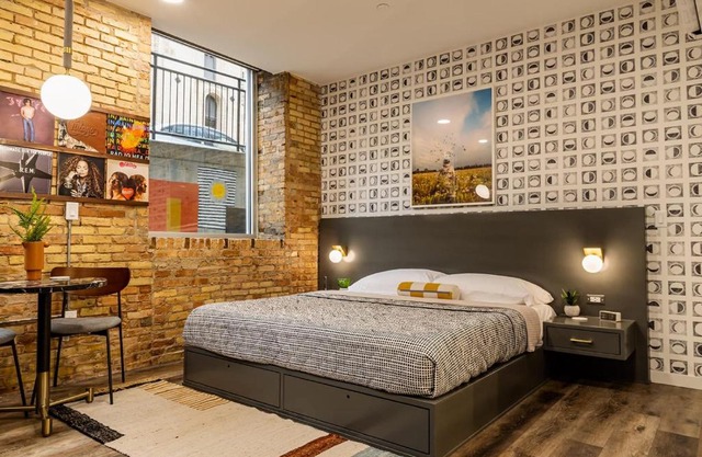 The Finnley Hotel