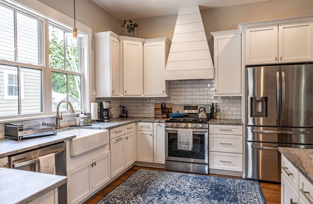 The Flat Coat Cottage: Downtown Southern Pines