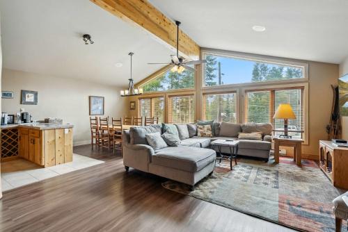 The Flurry Lodge