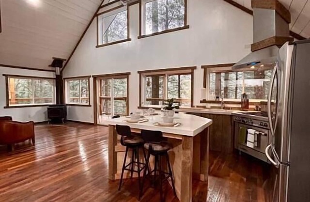 The Founder-Iconic Cabin!