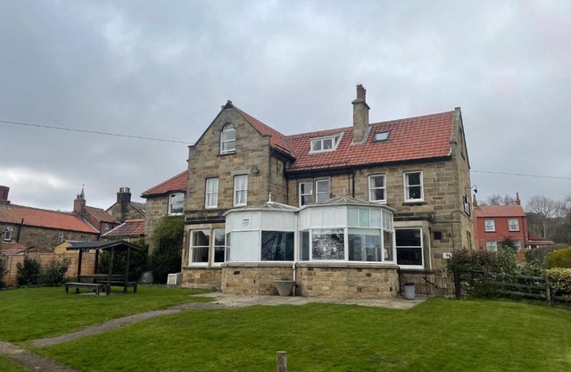 The Fylingdales Inn