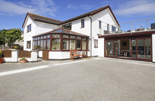 The Gables, BAIE DE TREARDDUR