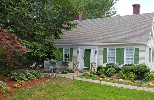 The Gallery Apartment dans le pittoresque Damariscott, Maine pour les séjours de 2 nuits ou plus