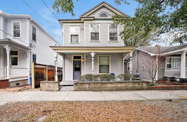 The Garden District Flat