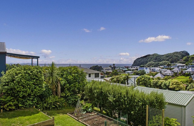The Gardener's Beach House - Maison de vacances Onemana