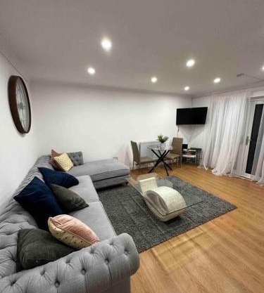 The Gated 2Bedroom Annex Dartford