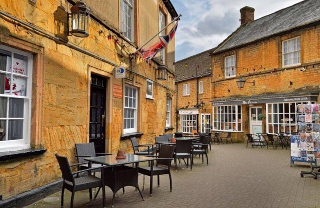 The George Hotel, Crewkerne