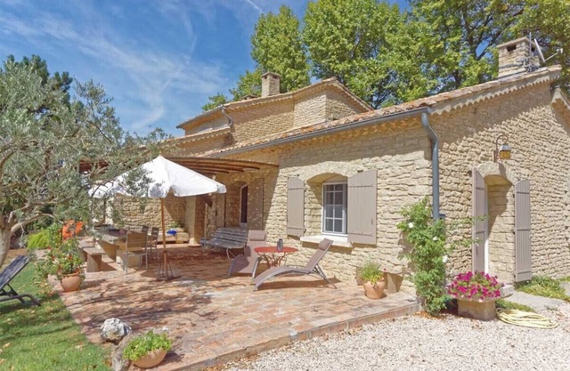Le Gîte du Barriot "3 épis" une maison de caractère au cœur de la Provence.