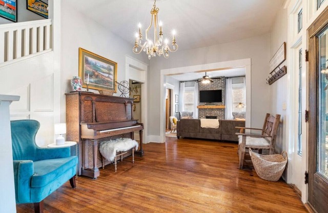 The Glen Iris Getaway