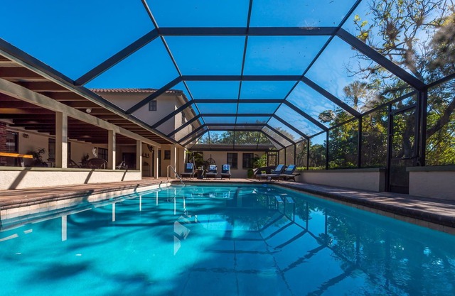 Sommeil 28 - 4 Acre Grand Hacienda Palm Beach