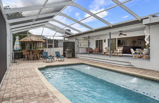 A Boater's Paradise in Apollo Beach with Heated Salt Water Pool & Canal Access
