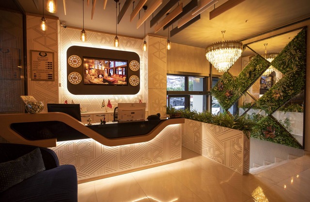 The Green Otel