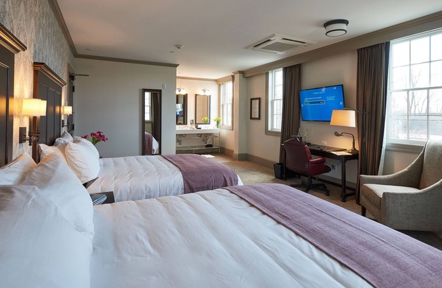 The Groton Inn