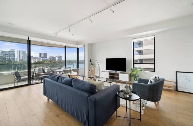 The Grove Convenient Riverside Living