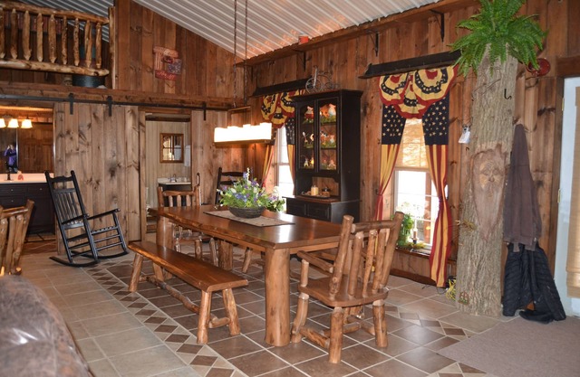 Guest House At Country Originals