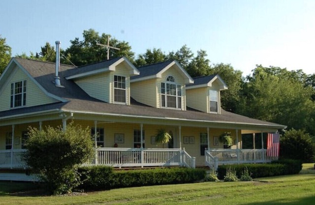 The Hadley Homestead