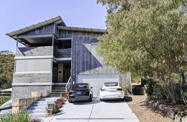 The Harmony Retreat - Luxurious Murrays Beach Retreat