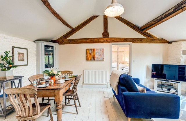 The Hayloft-Cotswolds bolthole retreat for two
