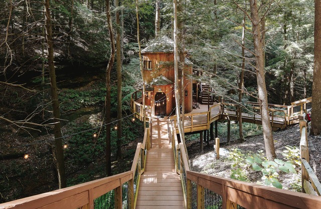 The Hemlock Treehouse-Maison dans les arbres-Salle de bain privée séparée-Sta...