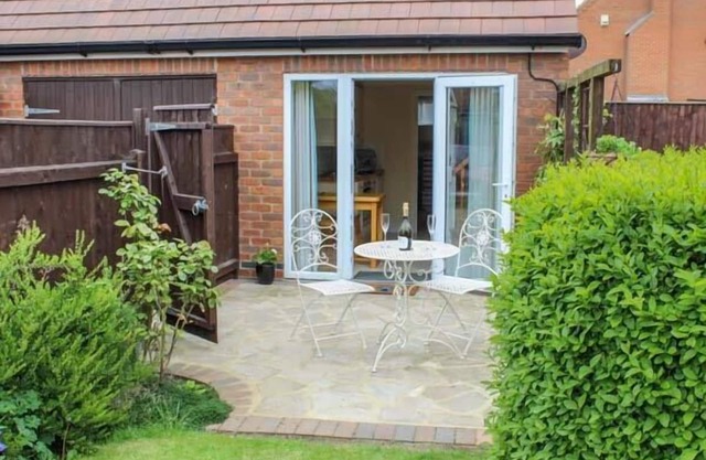 The Herb Garden, LOUTH