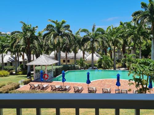 The Hideaway 1 Bedroom Suite, Pool and Sea views