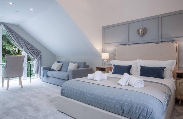 The Hideaway - 2 Bed Holiday Home - Little Haven