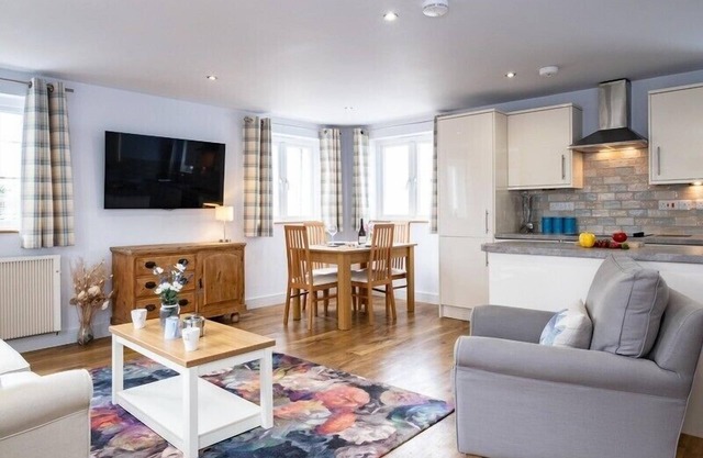 THE HIDEAWAY, with a garden in Port Isaac
