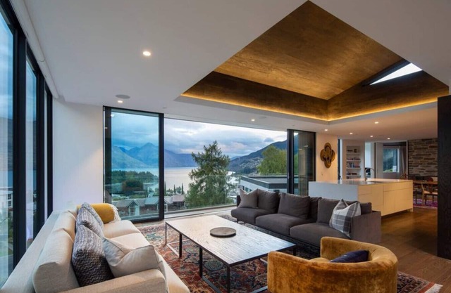 The Hill Residence, Queenstown Hill
