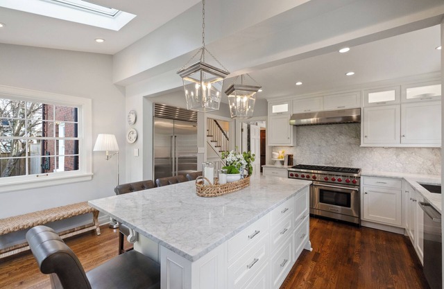 The Historic Fairway Estate: Downtown Lex, Ky Luxury in the Horse Capital