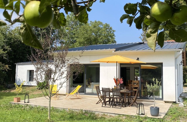 The Holiday House, a stone's throw from the sea.