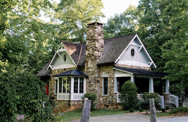 "The Hope House" Luxe, décoré par un designer, construit sur mesure - minutes pour Clayton!