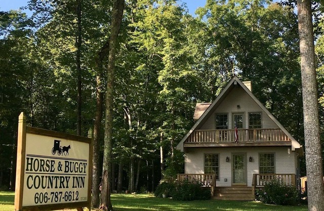 Horse & Buggy Country Inn