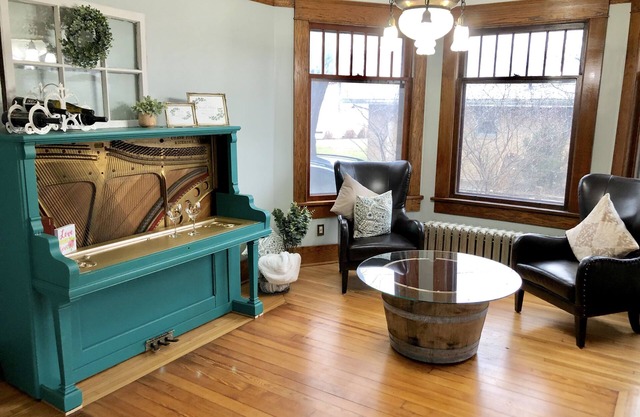 La maison sur les collines dans la région viticole du sud-ouest du Michigan
