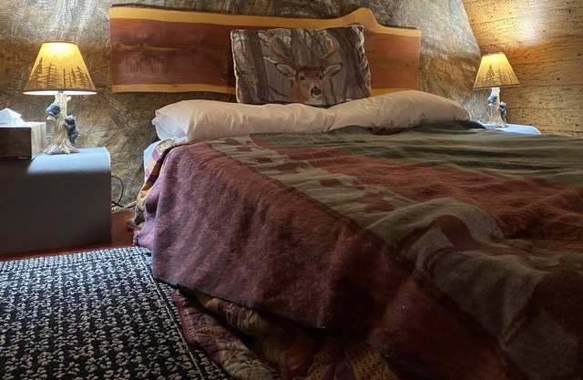 The Hunting Cabin is on 10.5 secluded wooded acres