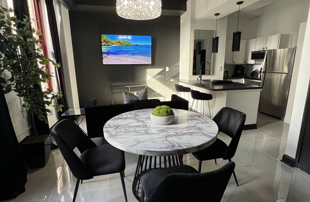 The ICON: Downtown Luxury in CLE