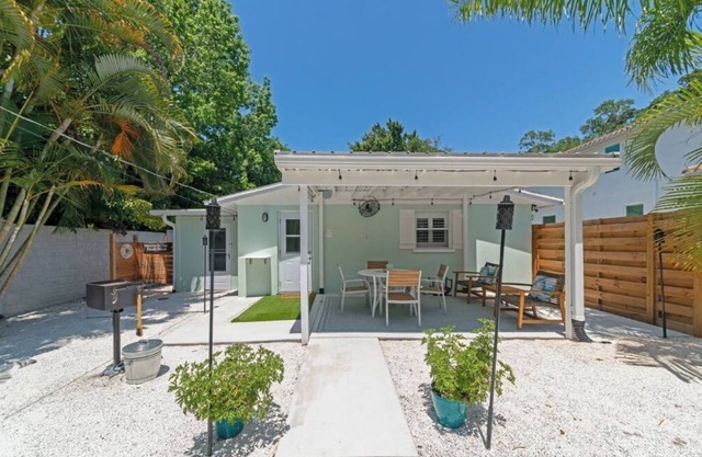 The Ivanhoe Getaway
