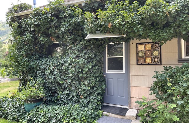 The Ivy Cottage à Little Cottonwood, Sandy Utah