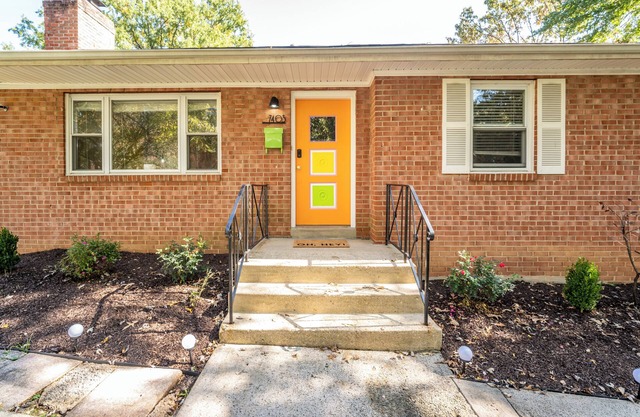 The Jodie: Beautiful 4-Bedroom Retreat