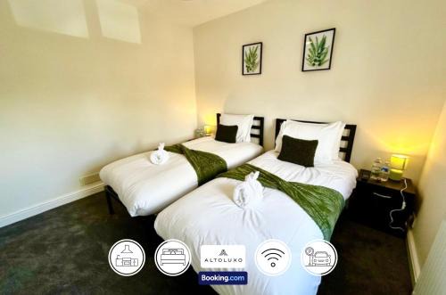 The Jungle by AltoLuxoExperience Short Lets & Serviced Accommodation With Free Parking