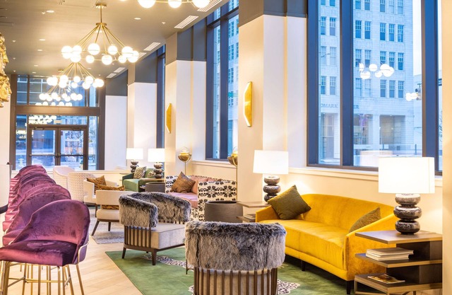 The Kelly Birmingham, Tapestry Collection By Hilton