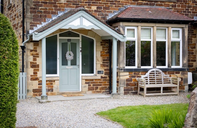 The Kingsway - a house that sleeps 5 guests in 3 bedrooms