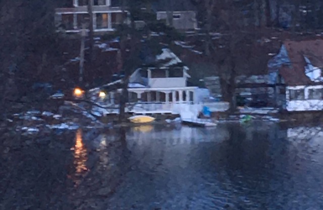 Lake House --- Wrentham Ma Cottage magnifique et unique - près de Boston / Providence