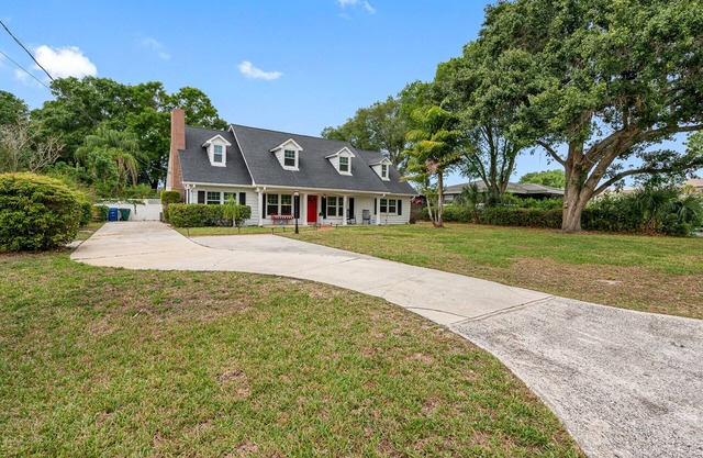 The Lakeview Oasis Getaway!