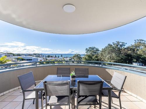 The Landmark 211 Resort Style holiday with pool games room and restaurant