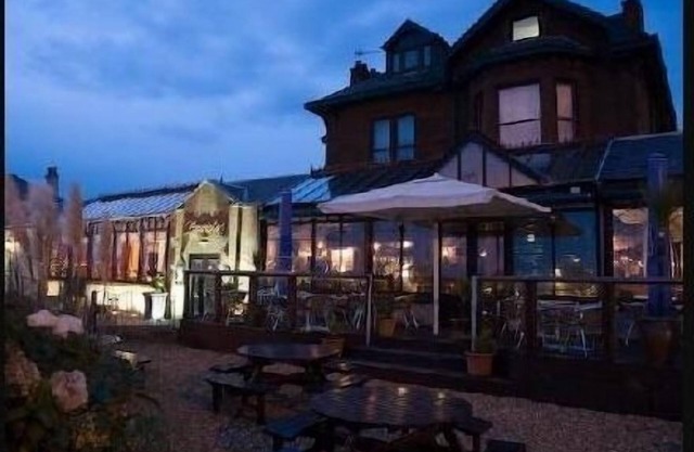 The Lauriston Hotel