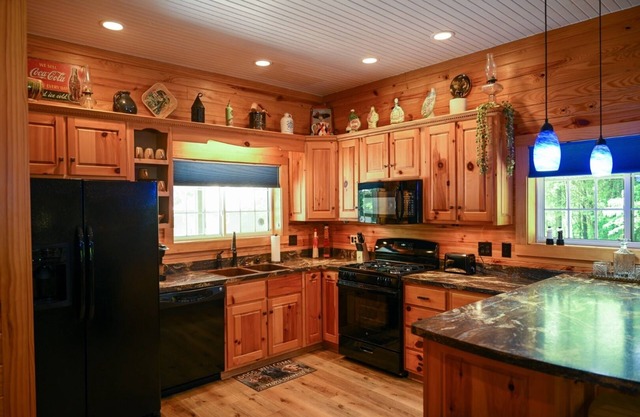 The Lazy Lab Lodge