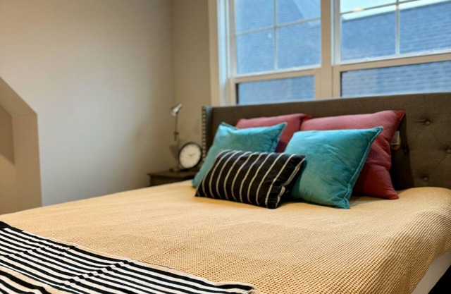 The Liberty House Spacious 5-bedroom house in charming Lynchburg
