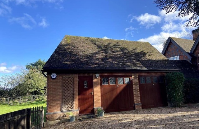 The Little Gable