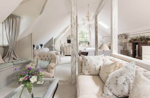 The Little Hideaway - UK42656