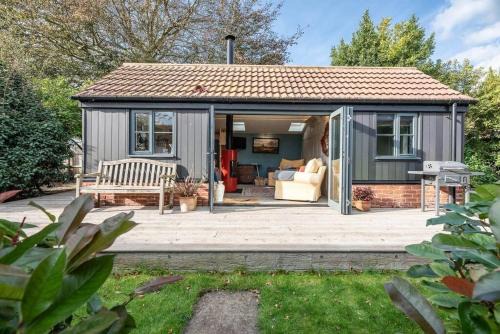 The Little House, Orford